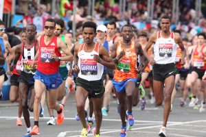 Elite male runners at the start of the London Marathon 2017. Image credit: Twocoms / Shutterstock.com